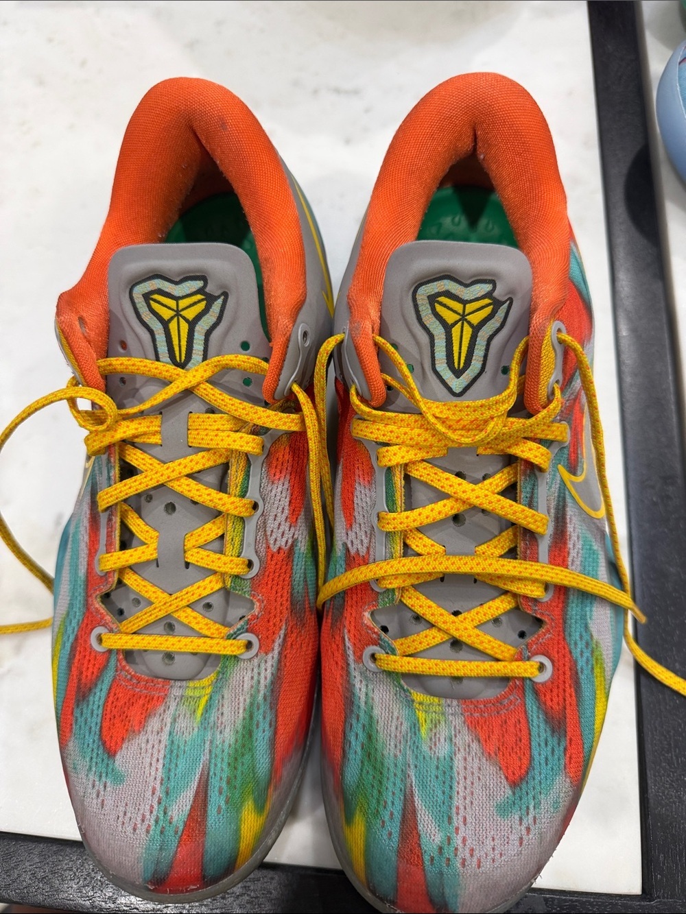 Nike Men's Multicolor Athletic Shoes with Yellow Laces